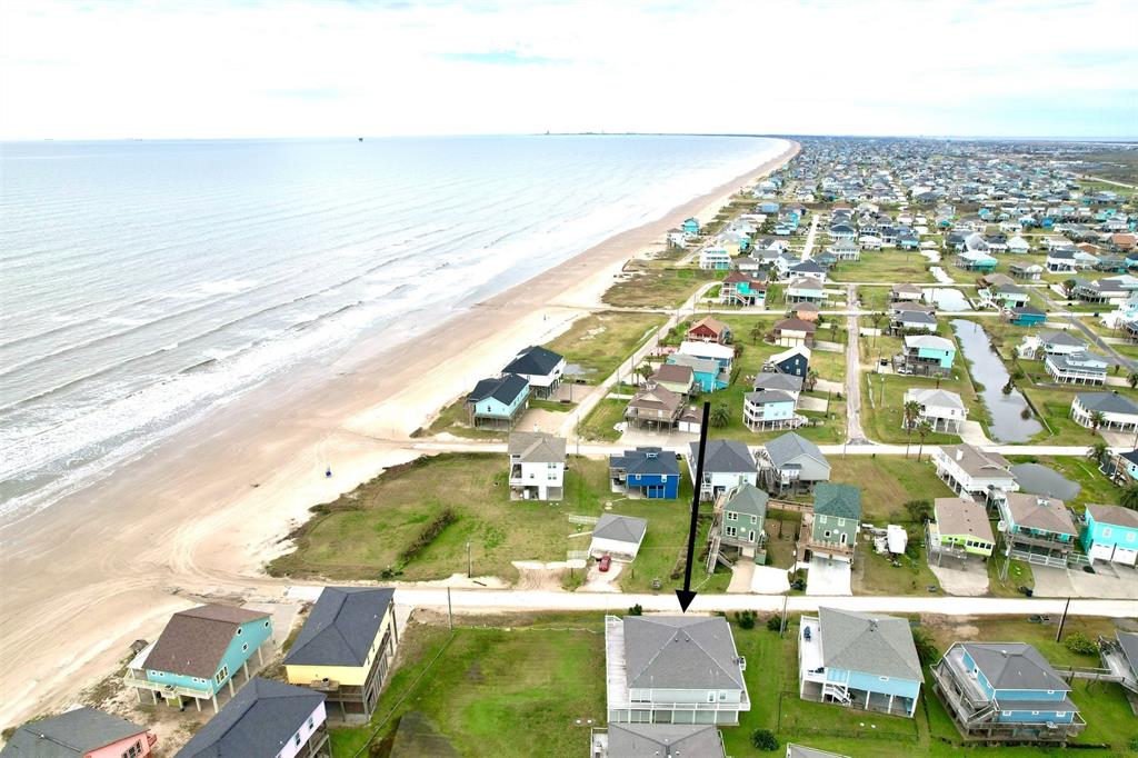 956 S Redfish Street, Crystal Beach, Texas image 1