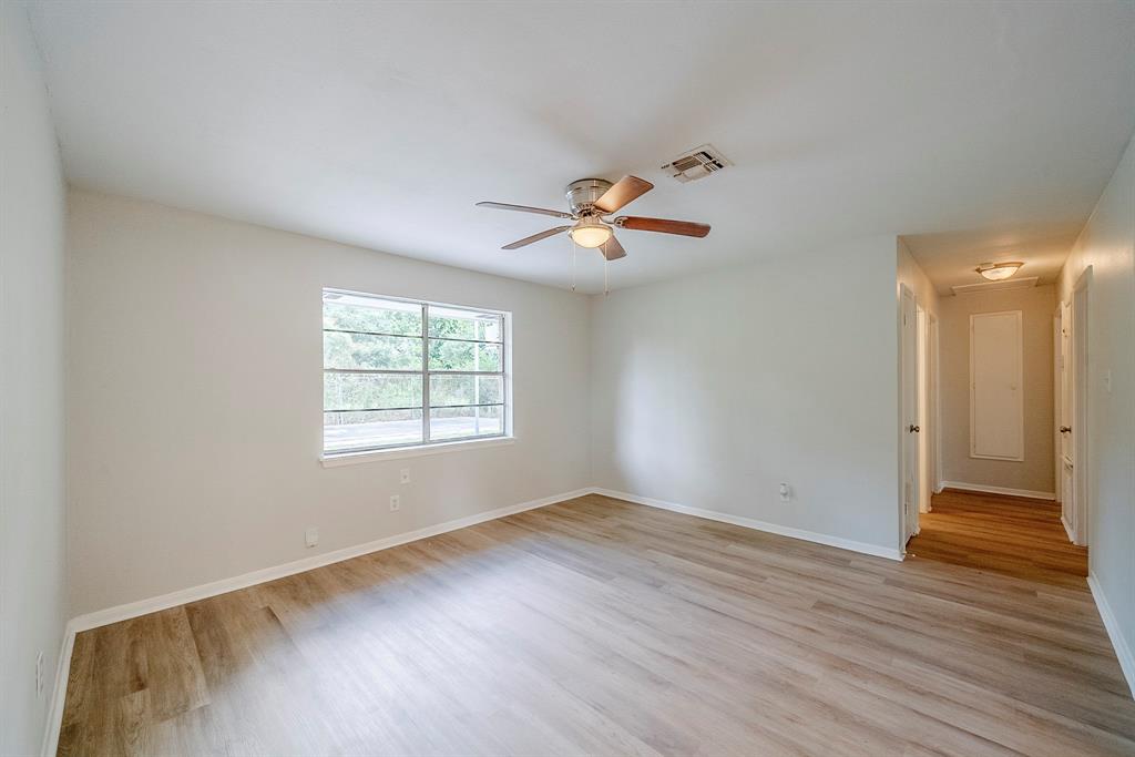 11063 Vailview Drive, Houston, Texas image 4