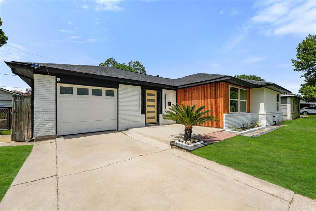 3303 Dartmouth Drive