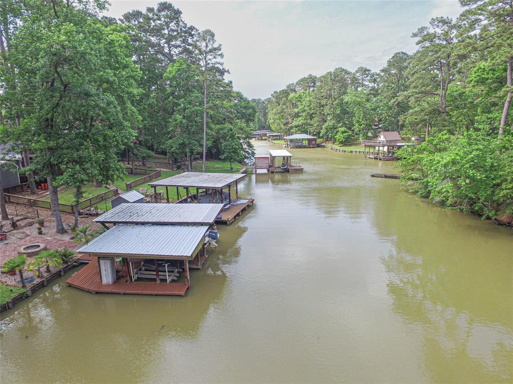 70 Lower Cove Drive, Point Blank, Texas image 3