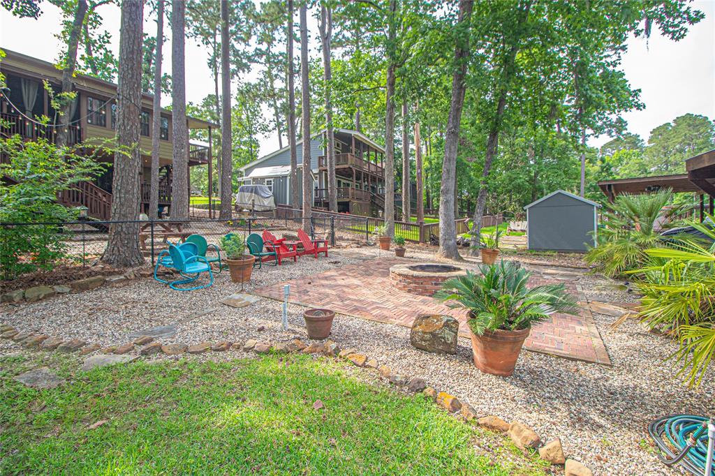 70 Lower Cove Drive, Point Blank, Texas image 11