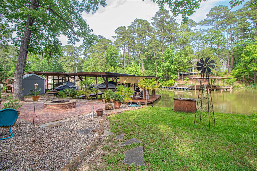 70 Lower Cove Drive, Point Blank, Texas image 10