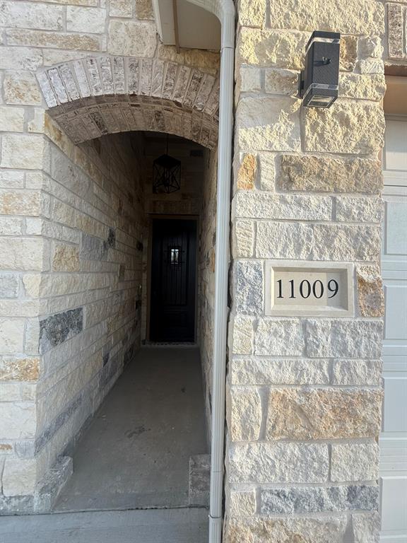 11009 San Jacinto Drive, La Porte, Texas image 3