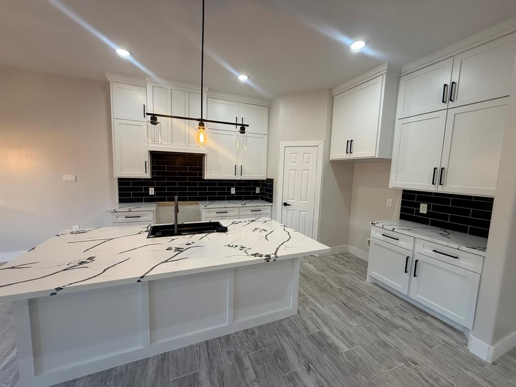 11009 San Jacinto Drive, La Porte, Texas image 7