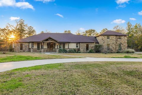 87 Cedar Ridge Huntsville TX 77320