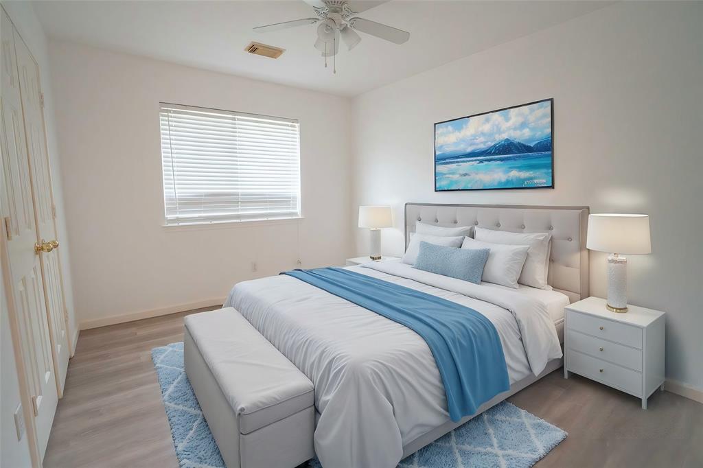 10403 N Shadowdale Drive, Houston, Texas image 15