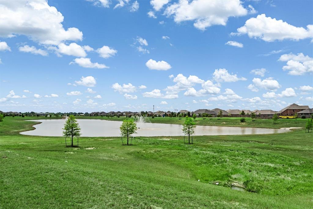 21231 Bering Reach Drive, Cypress, Texas image 29