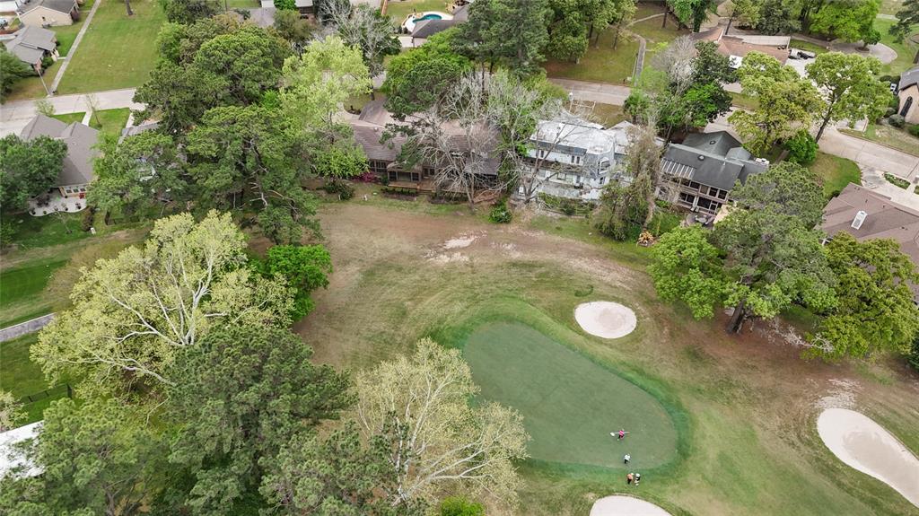 84 April Wind Drive, Conroe, Texas image 5