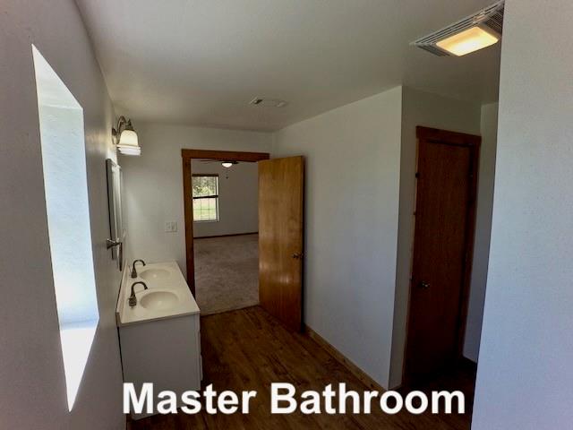 1085 County Road 428 Rd, Wharton, Texas image 5
