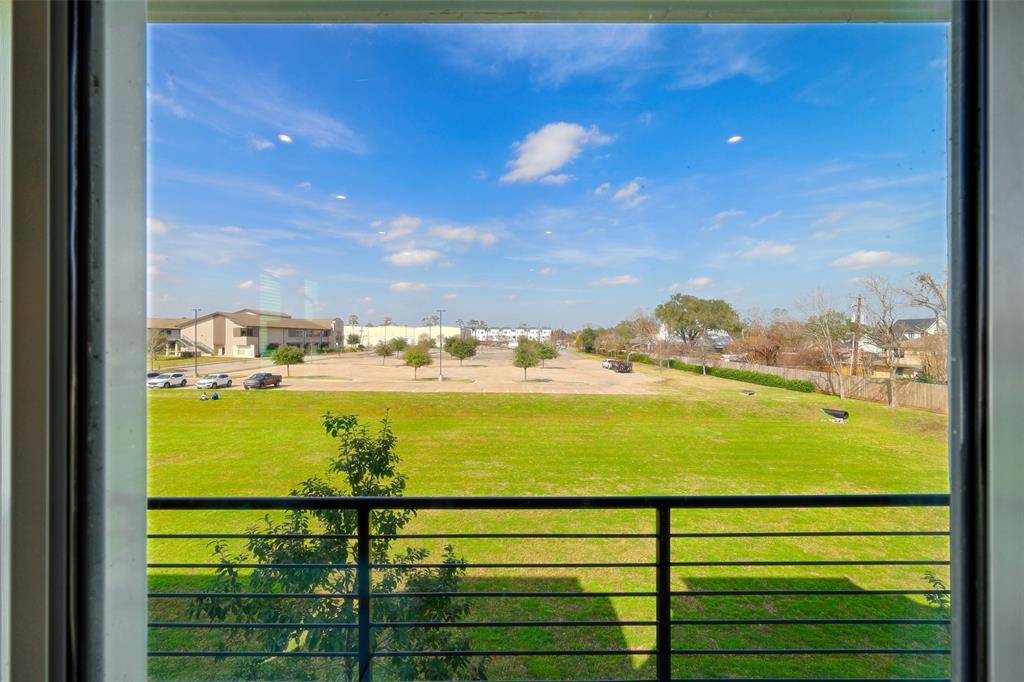 6304 Chelsea Falls Lane, Houston, Texas image 17