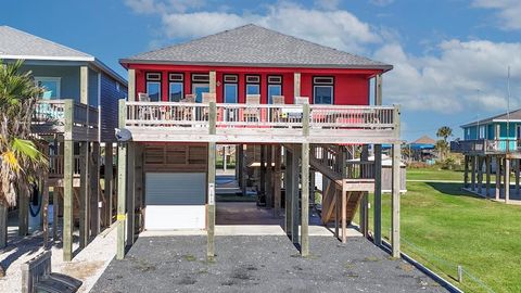 A home in Crystal Beach