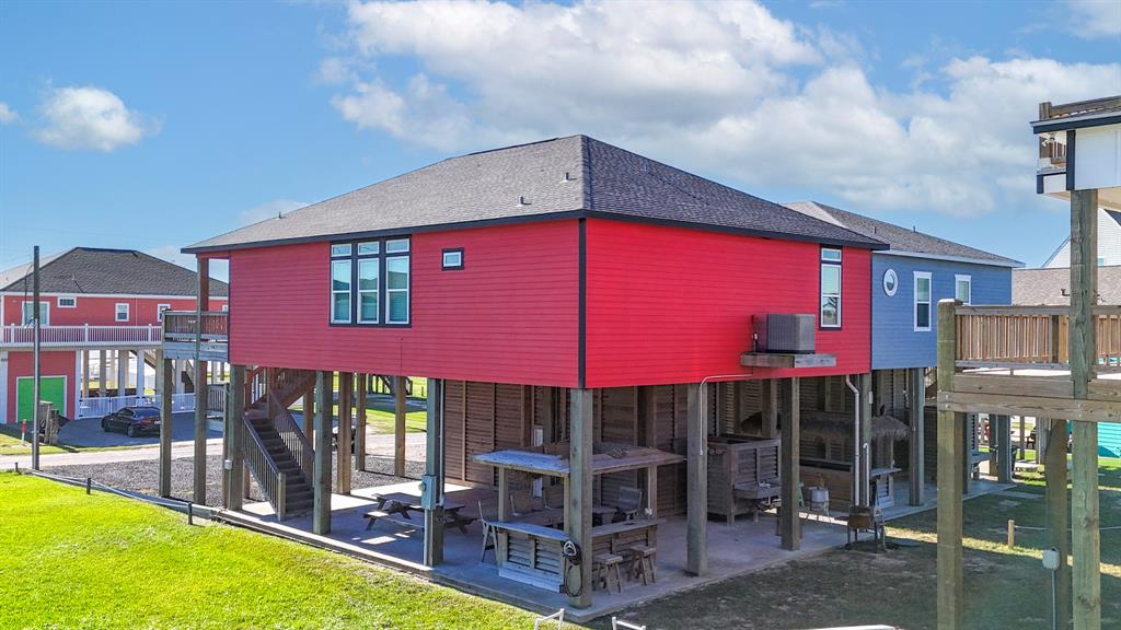 1819 Redfish Lane