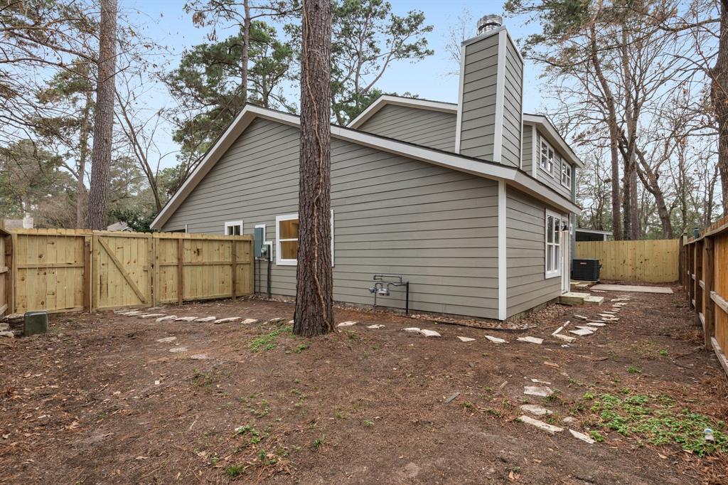 4 Blazing Star Court, Spring, Texas image 23