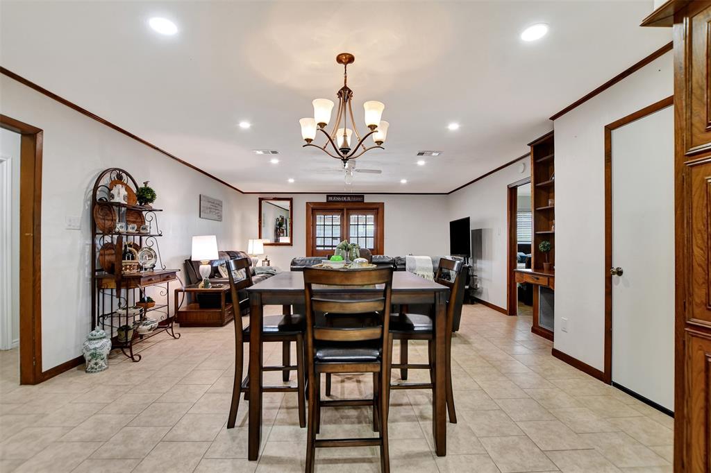 2429 16th Ave N Ave, Texas City, Texas image 10