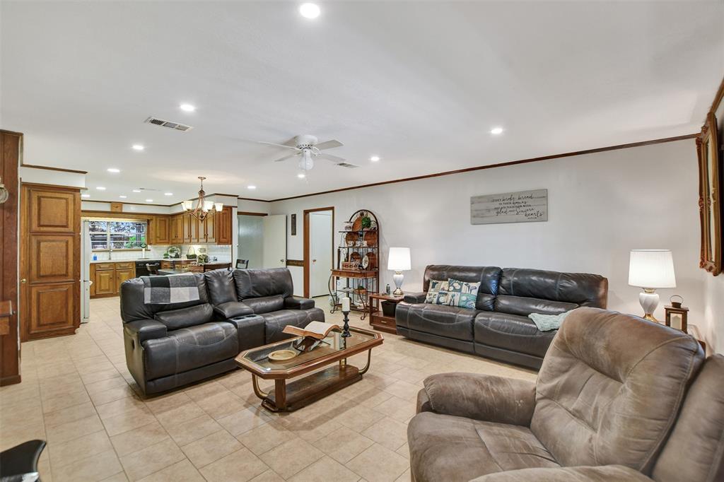 2429 16th Ave N Ave, Texas City, Texas image 7