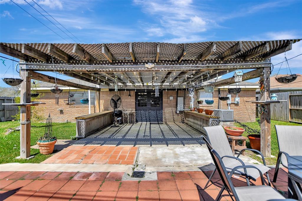 2429 16th Ave N Ave, Texas City, Texas image 24