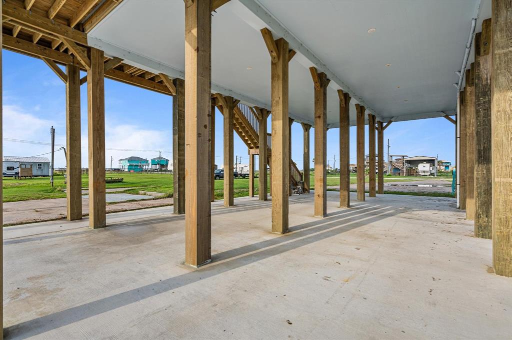 1023 N Bay Street, Gilchrist, Texas image 35