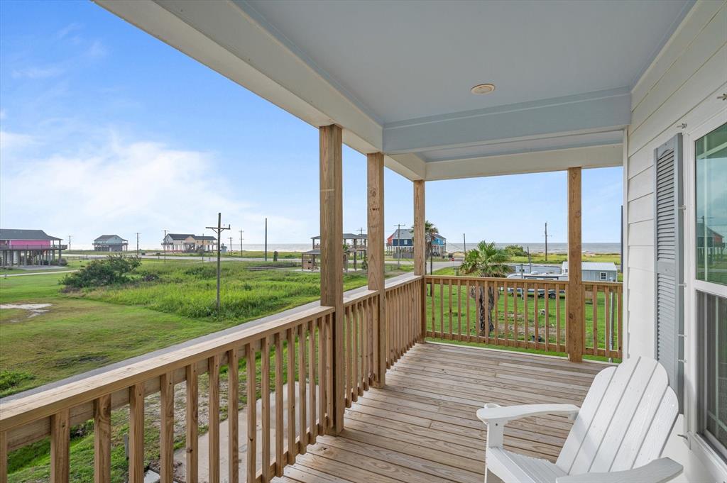 1023 N Bay Street, Gilchrist, Texas image 10