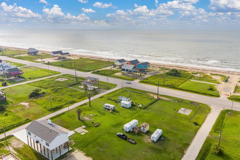 1023 N Bay Street, Gilchrist, Texas image 43