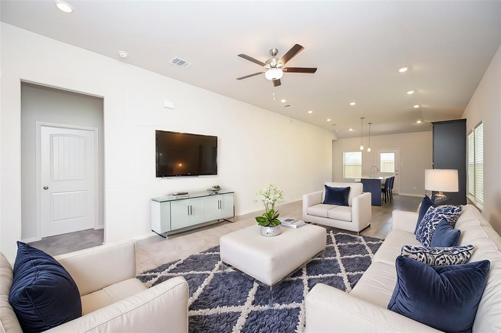 21535 Cypress Trellis Drive