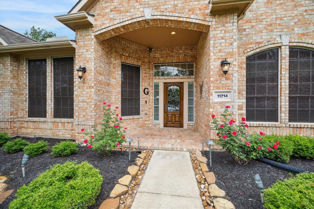 11714 Canyon Bend Drive, Tomball, Texas image 2