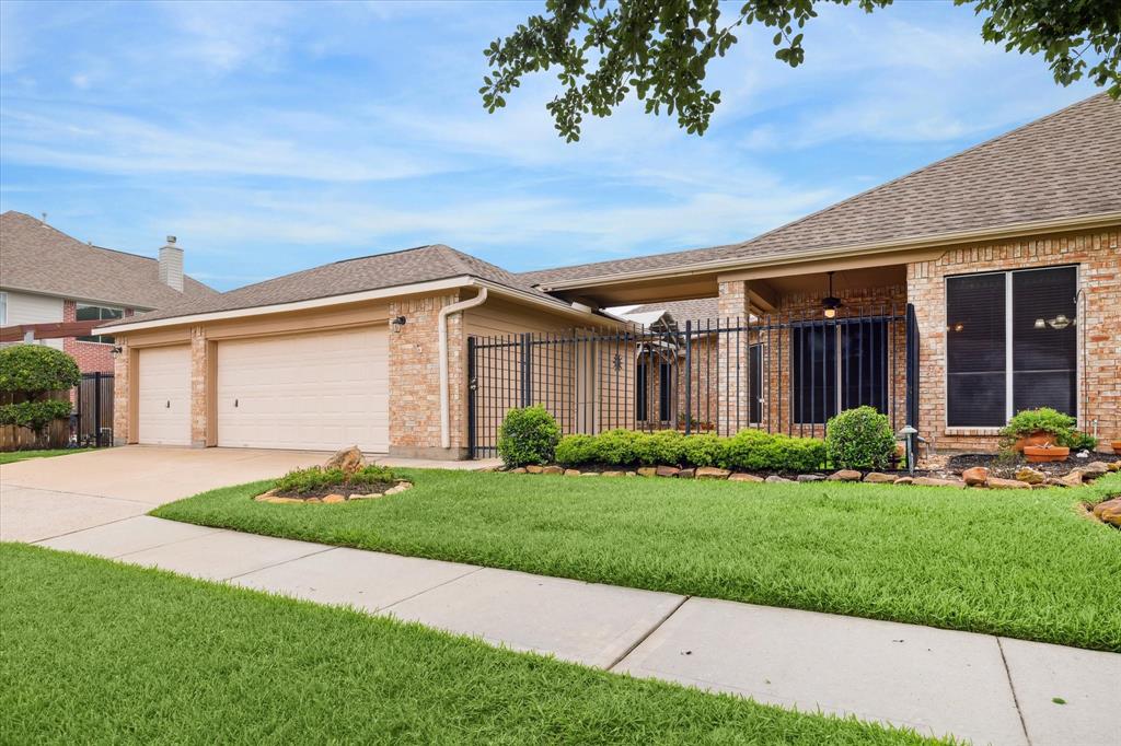 11714 Canyon Bend Drive, Tomball, Texas image 3