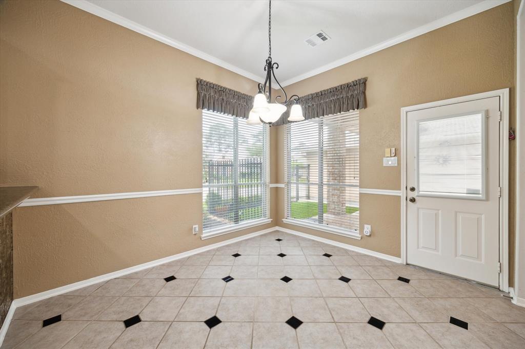 11714 Canyon Bend Drive, Tomball, Texas image 9