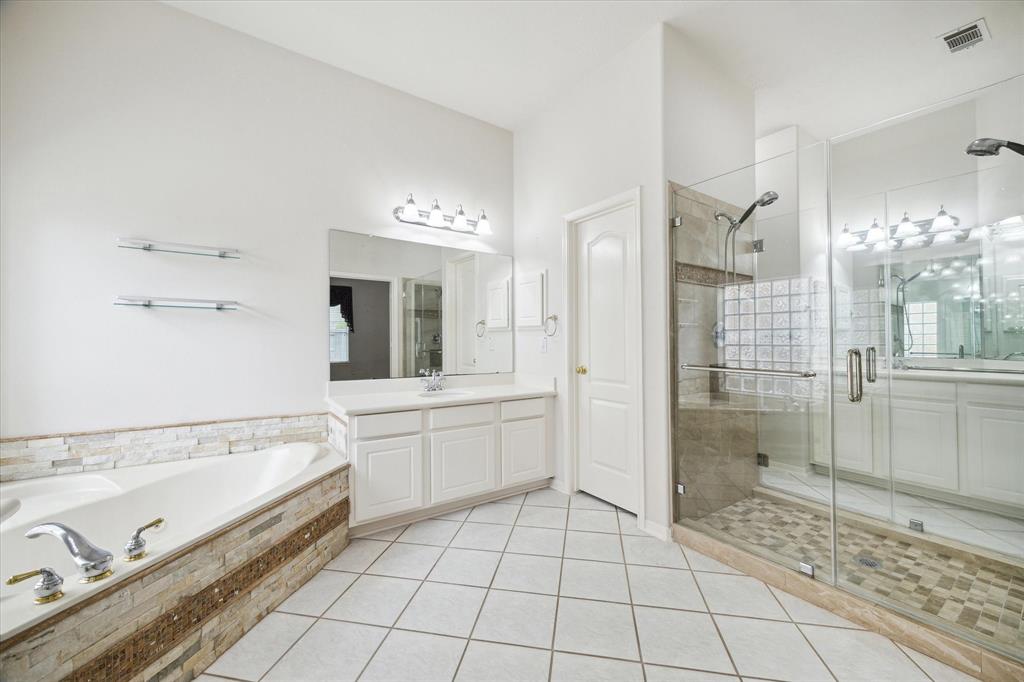 11714 Canyon Bend Drive, Tomball, Texas image 15