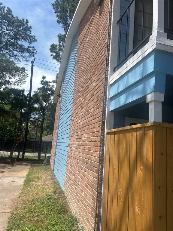 7402 Alabonson Rd Rd #202, Houston, Texas image 2