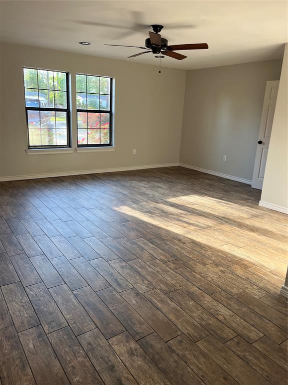 6389 Waukegan Road, Conroe, Texas image 46