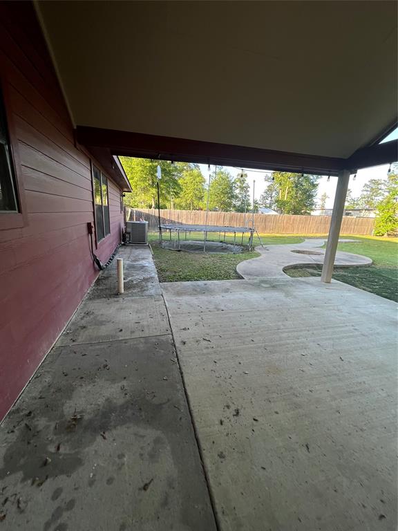 6389 Waukegan Road, Conroe, Texas image 15