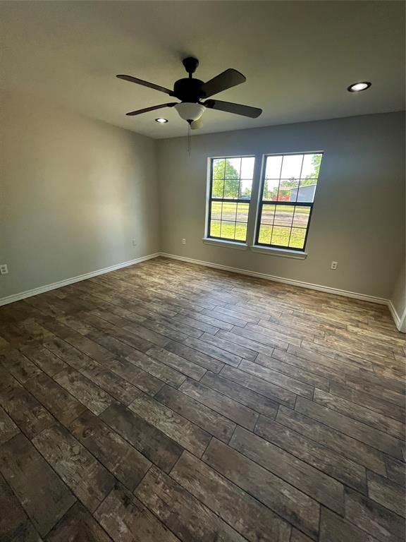 6389 Waukegan Road, Conroe, Texas image 43