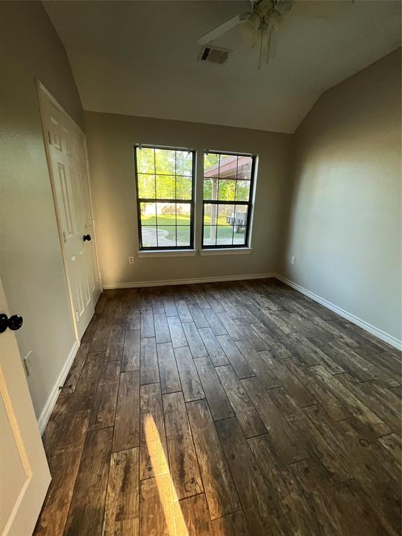 6389 Waukegan Road, Conroe, Texas image 33