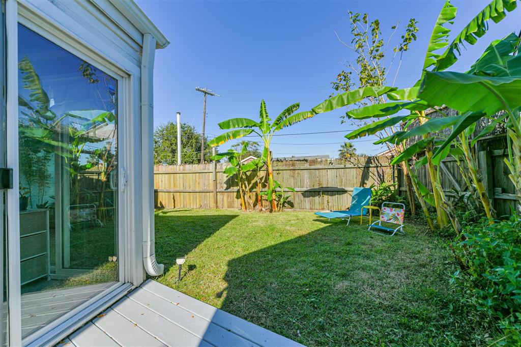 1902 Bayou Shore Drive, Galveston, Texas image 36