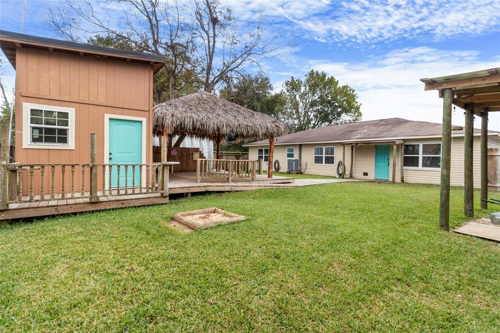 4517 10th Street, Bacliff, Texas image 34