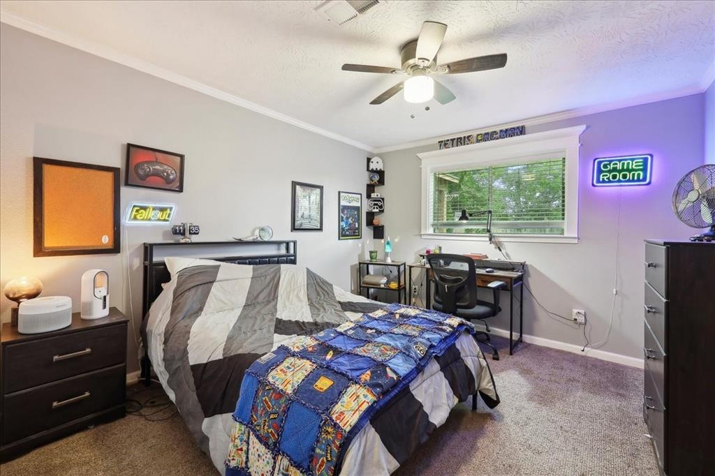 1845 King Arthur Court, Pinehurst, Texas image 27