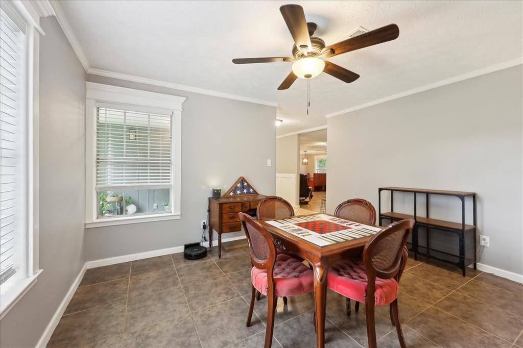 1845 King Arthur Court, Pinehurst, Texas image 20