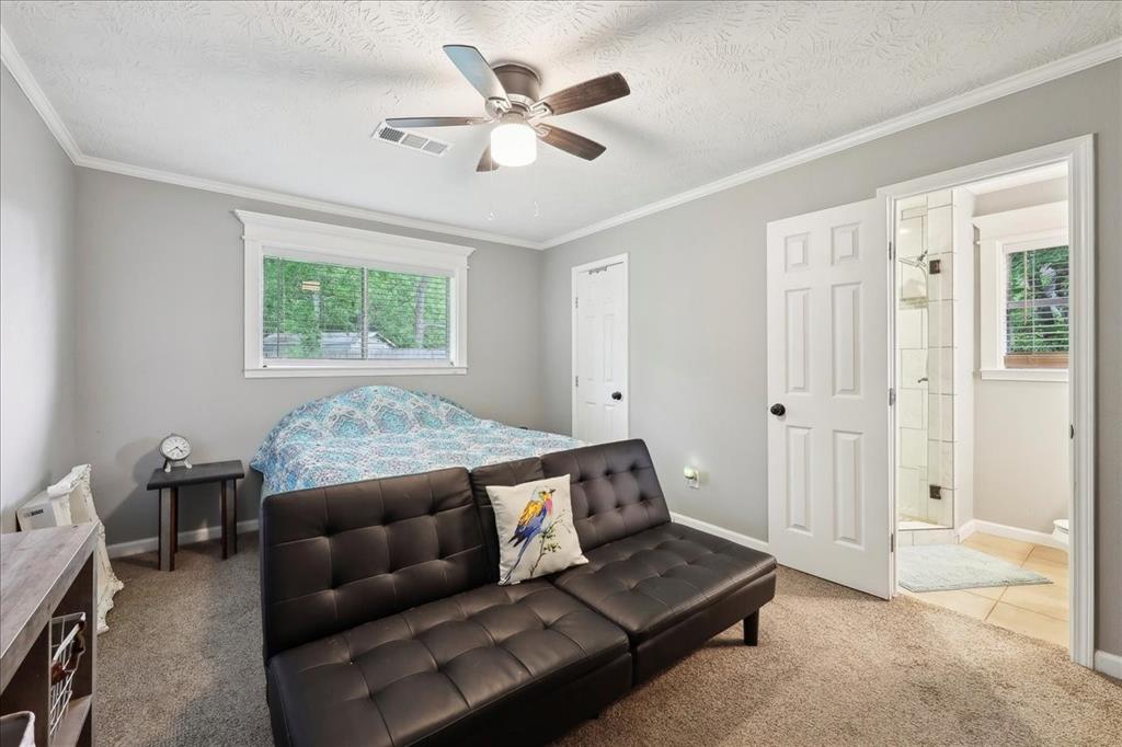 1845 King Arthur Court, Pinehurst, Texas image 21