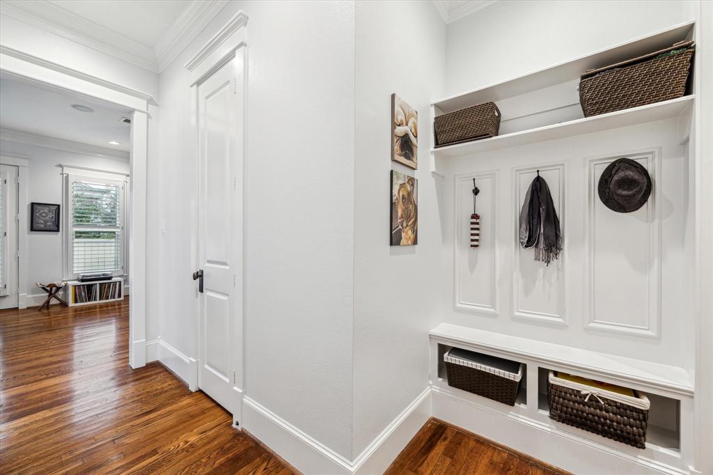 300 E 26th Street, Houston, Texas image 21