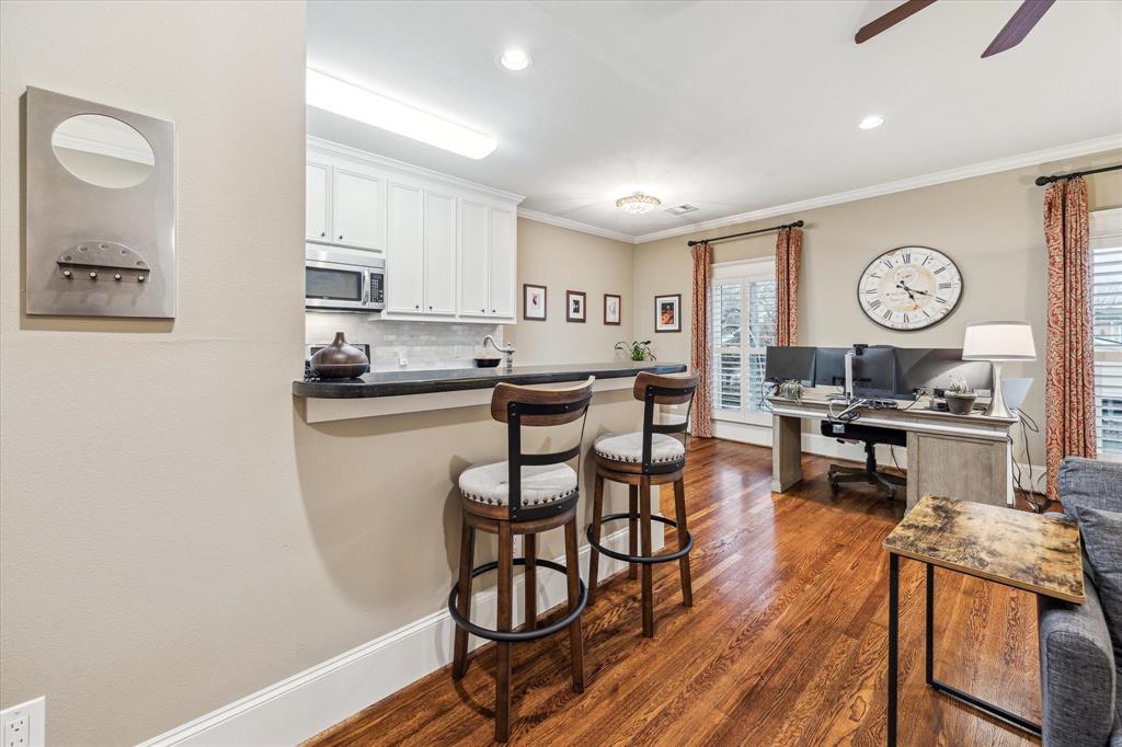 300 E 26th Street, Houston, Texas image 34