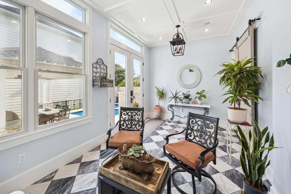 300 E 26th Street, Houston, Texas image 19