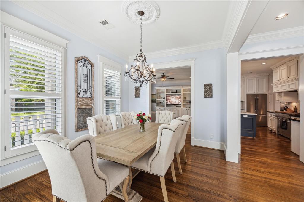 300 E 26th Street, Houston, Texas image 13