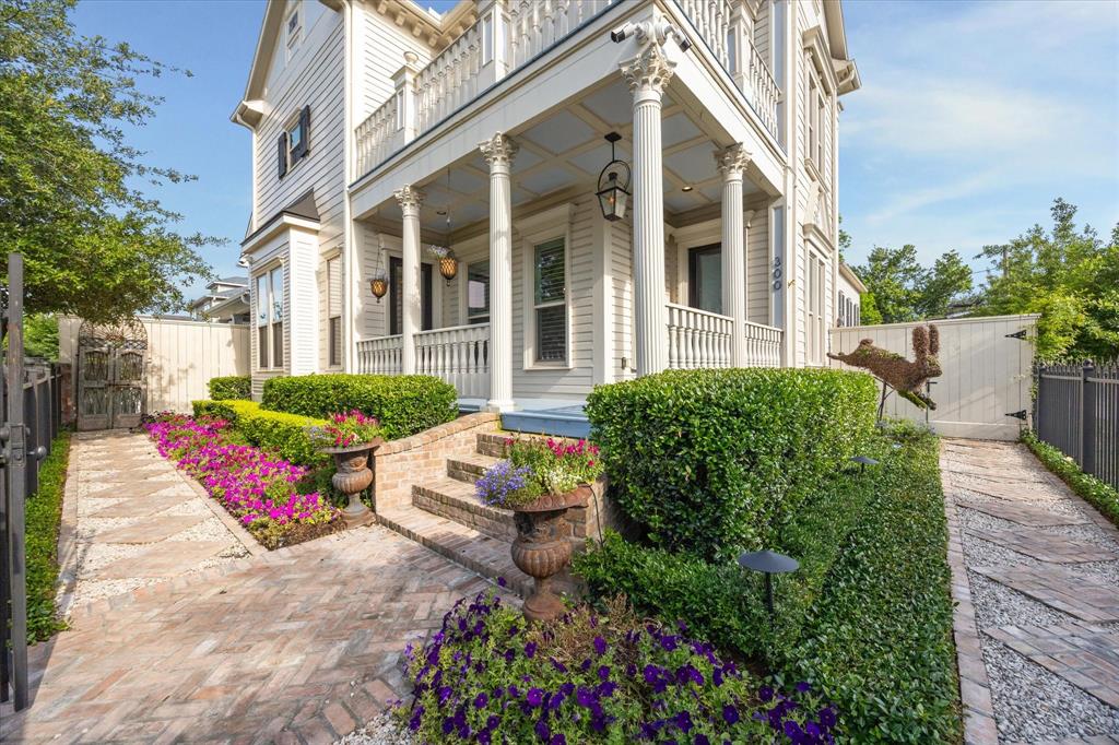 300 E 26th Street, Houston, Texas image 46