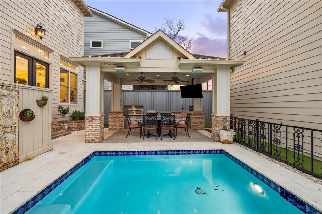 300 E 26th Street, Houston, Texas image 39
