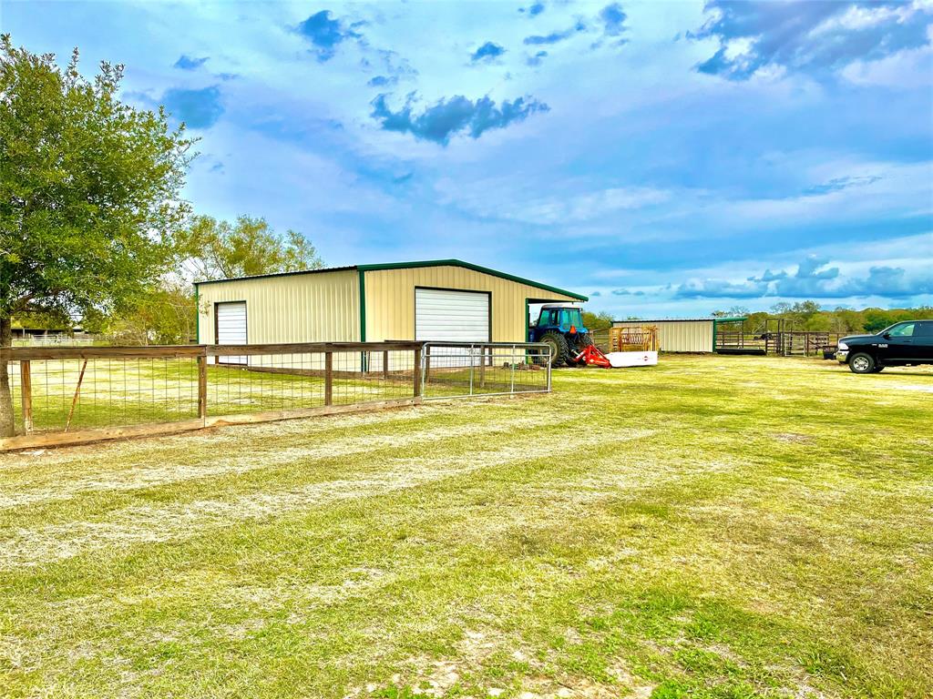 3898 County Road 135 Road, Wharton, Texas image 34