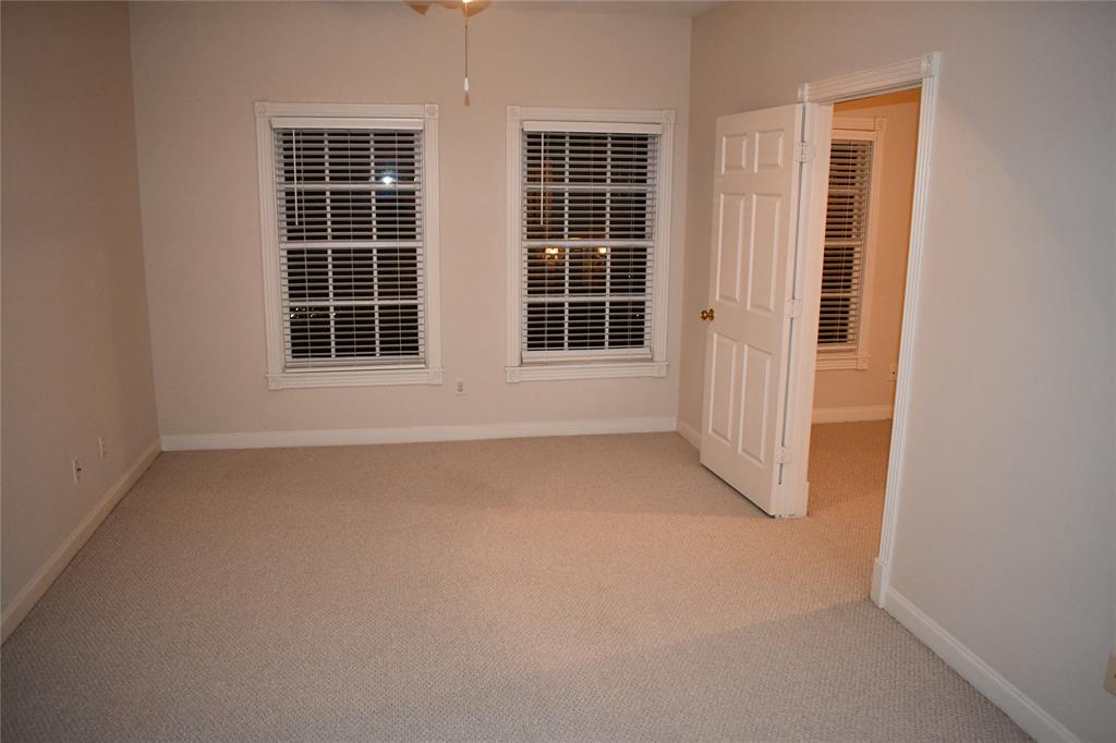 2215 Sheridan Street, Houston, Texas image 30
