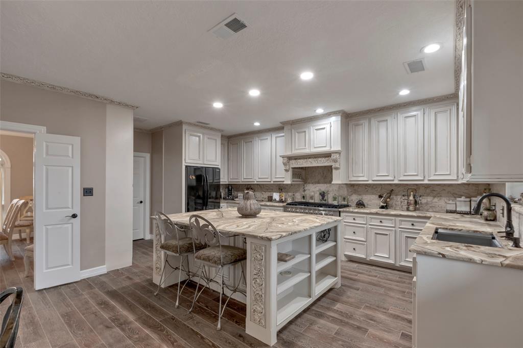 13066 Laura Lake Drive, Willis, Texas image 15