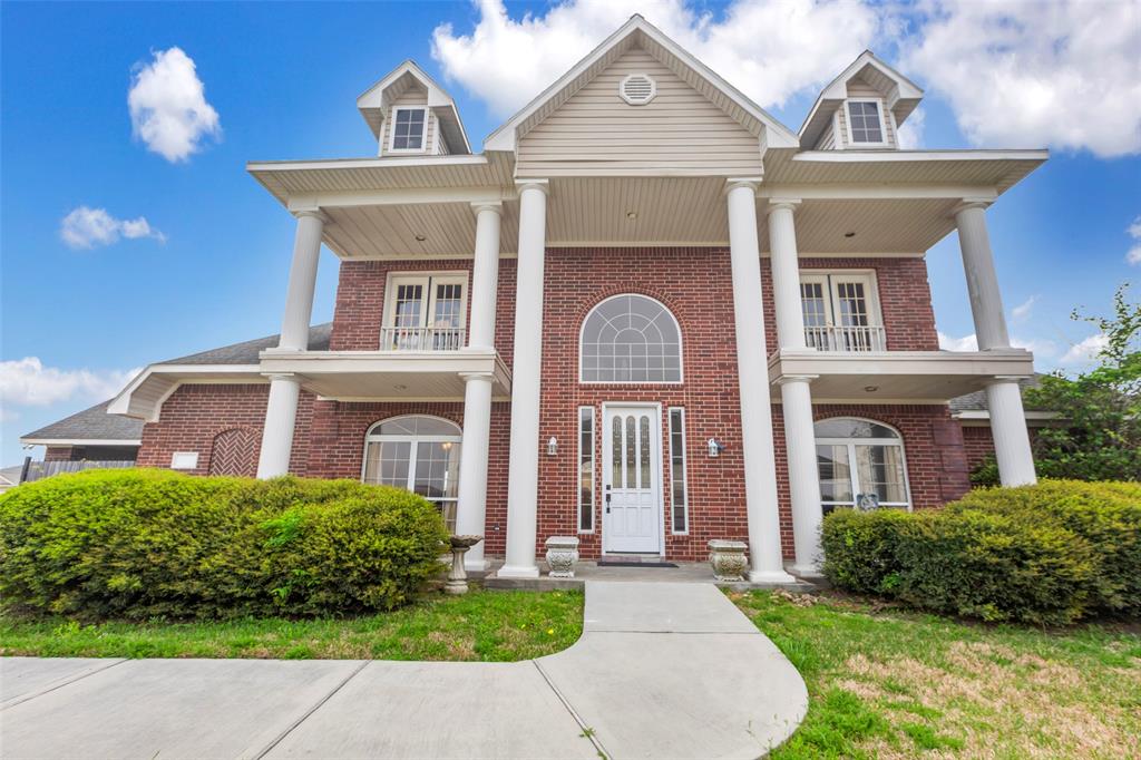 13066 Laura Lake Drive, Willis, Texas image 1