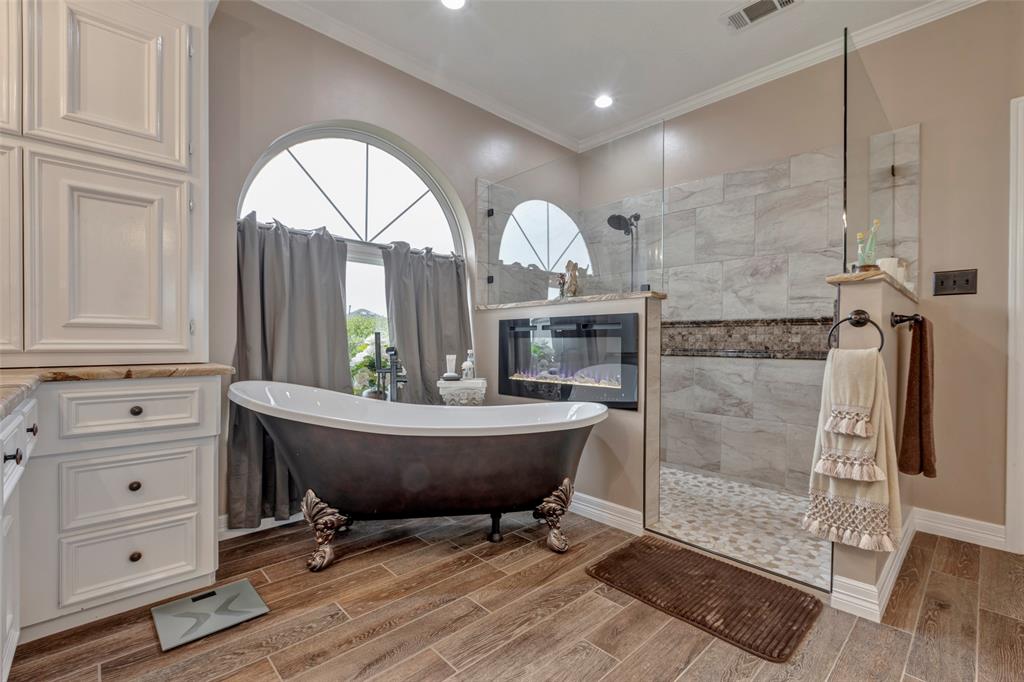 13066 Laura Lake Drive, Willis, Texas image 25