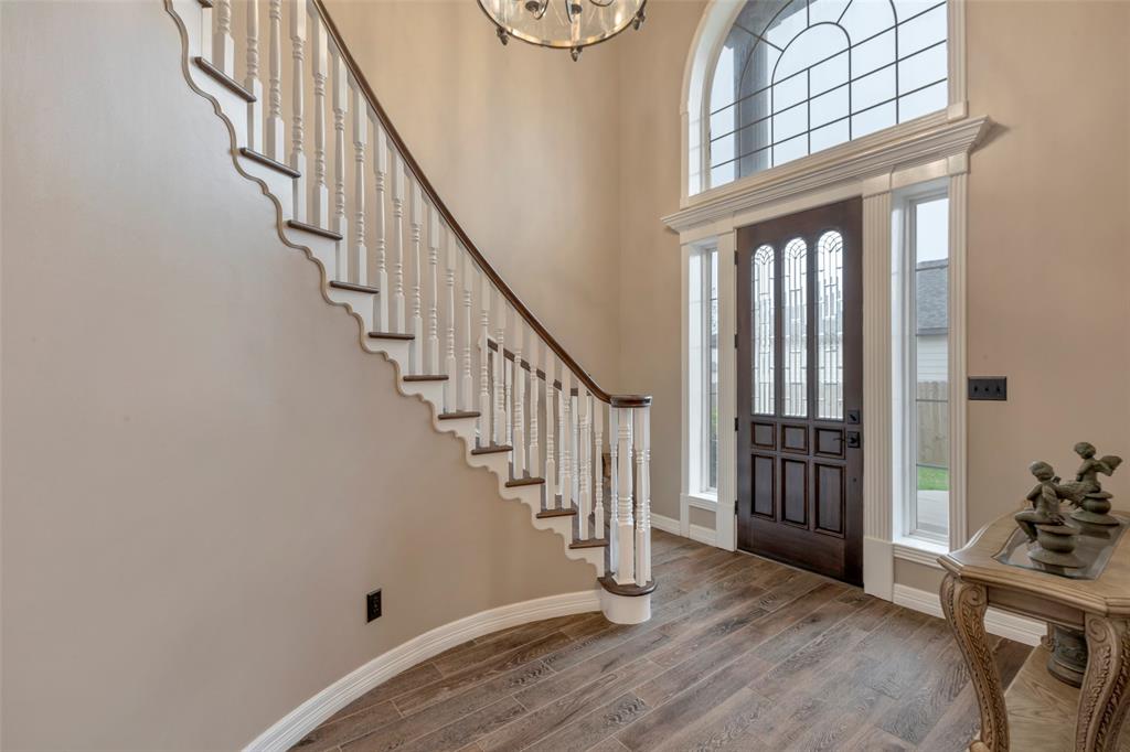 13066 Laura Lake Drive, Willis, Texas image 4